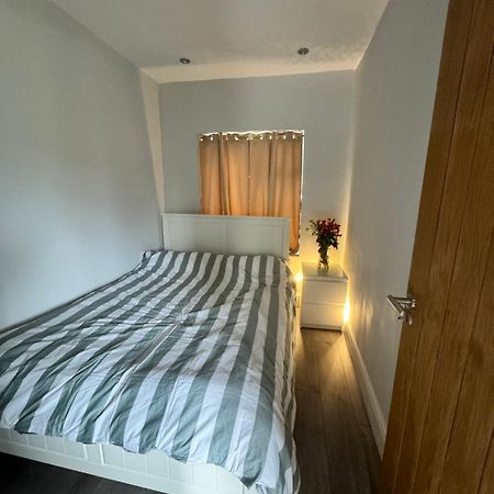 1 Bed With Kitchenette And Bathroom Oxford Luaran gambar
