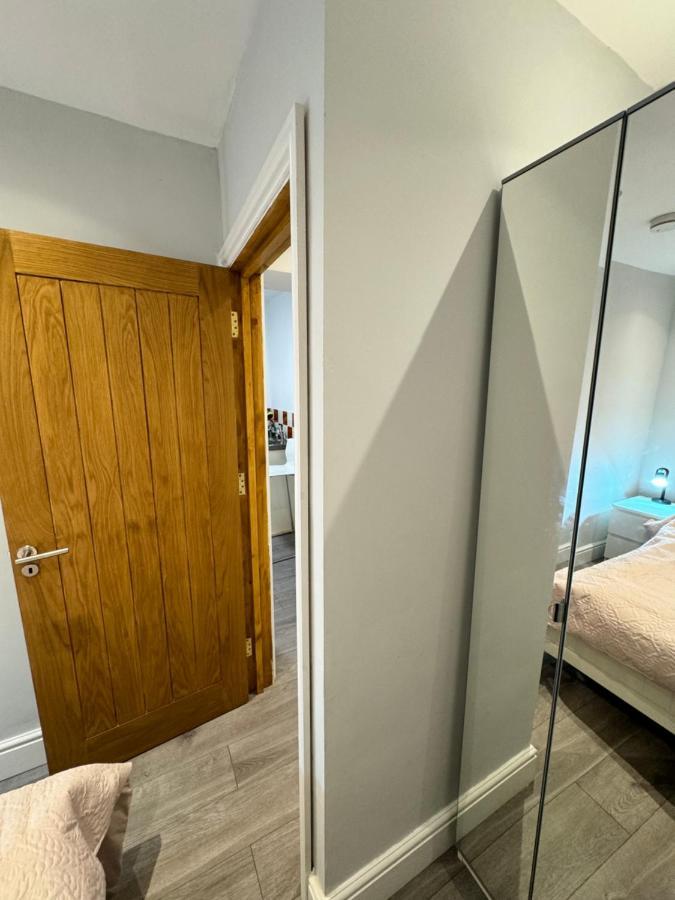 1 Bed With Kitchenette And Bathroom Oxford Luaran gambar