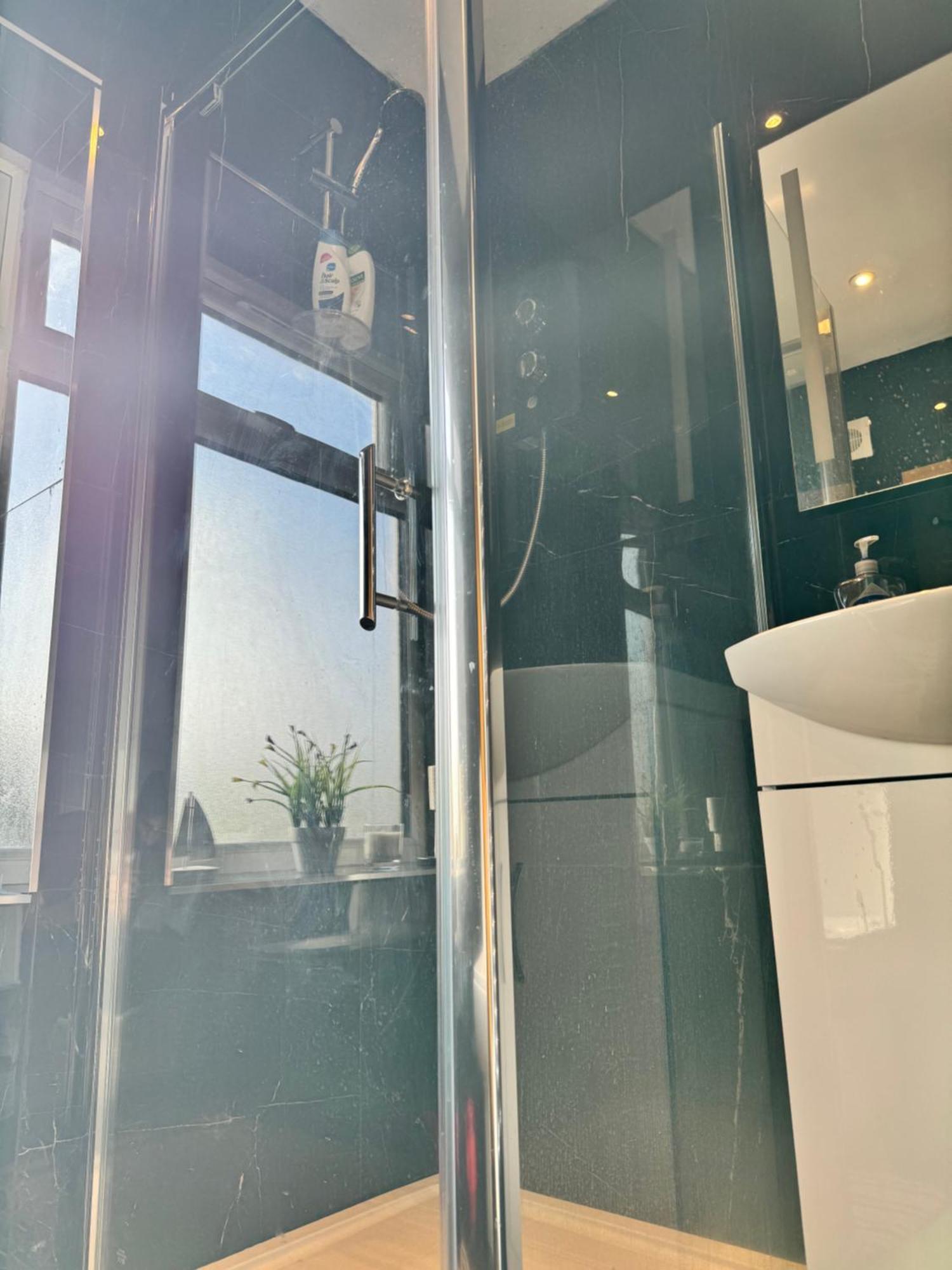 1 Bed With Kitchenette And Bathroom Oxford Luaran gambar